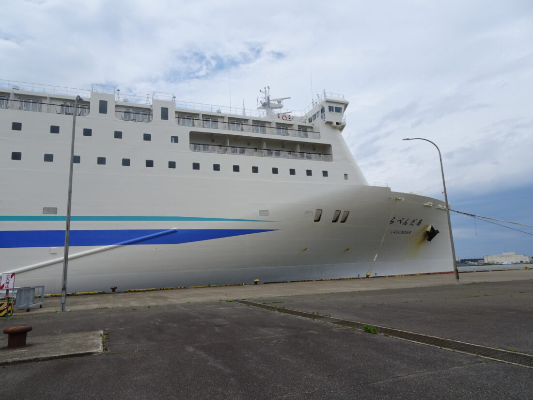新日本海フェリーと飛行機を見に行ってきました！